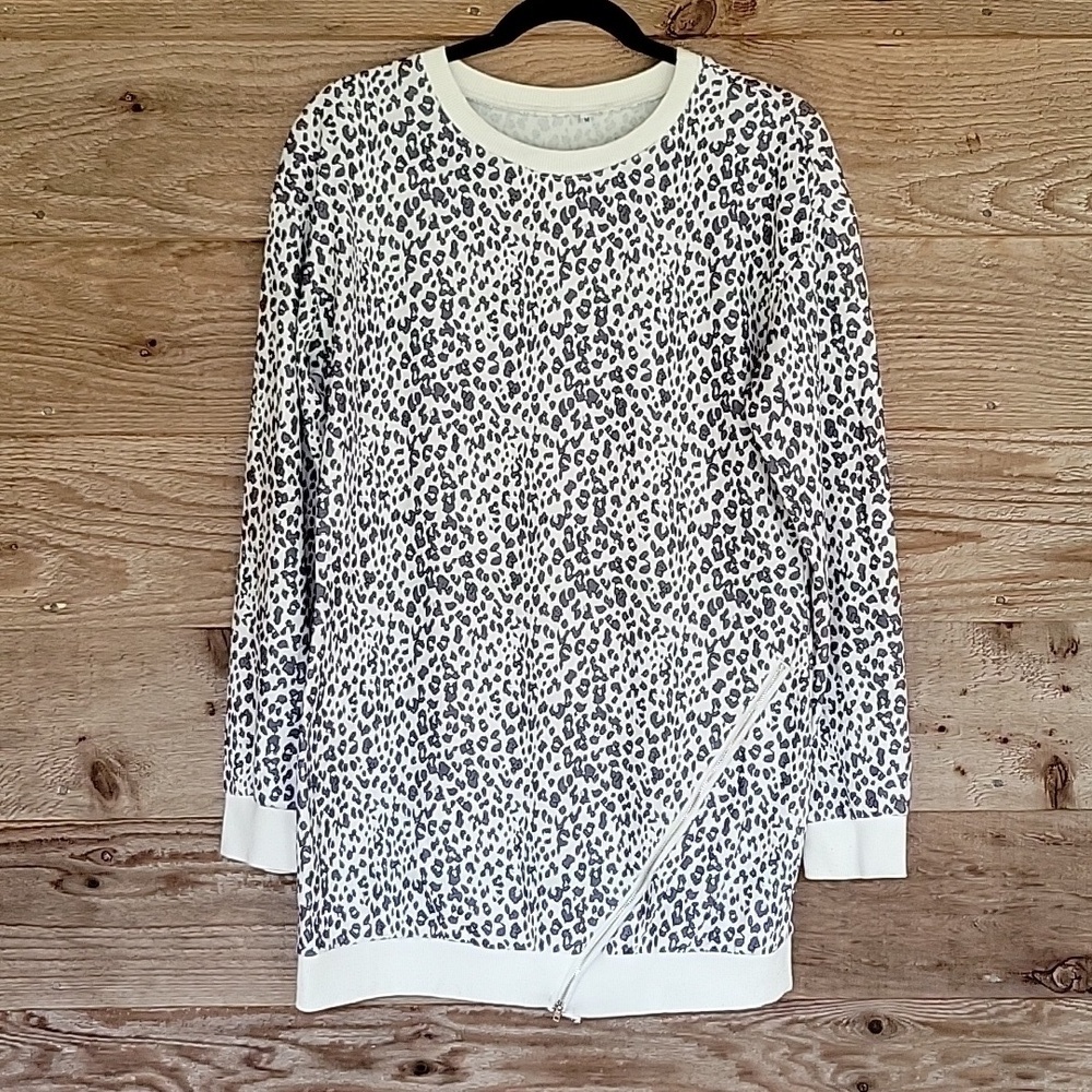 White Snow Leopard Size Medium Long Sleeve Tunic with Asymmetrical Zipper